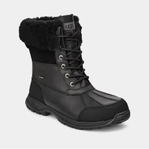 NIB UGG Black Butte Boots Size 8 US $240